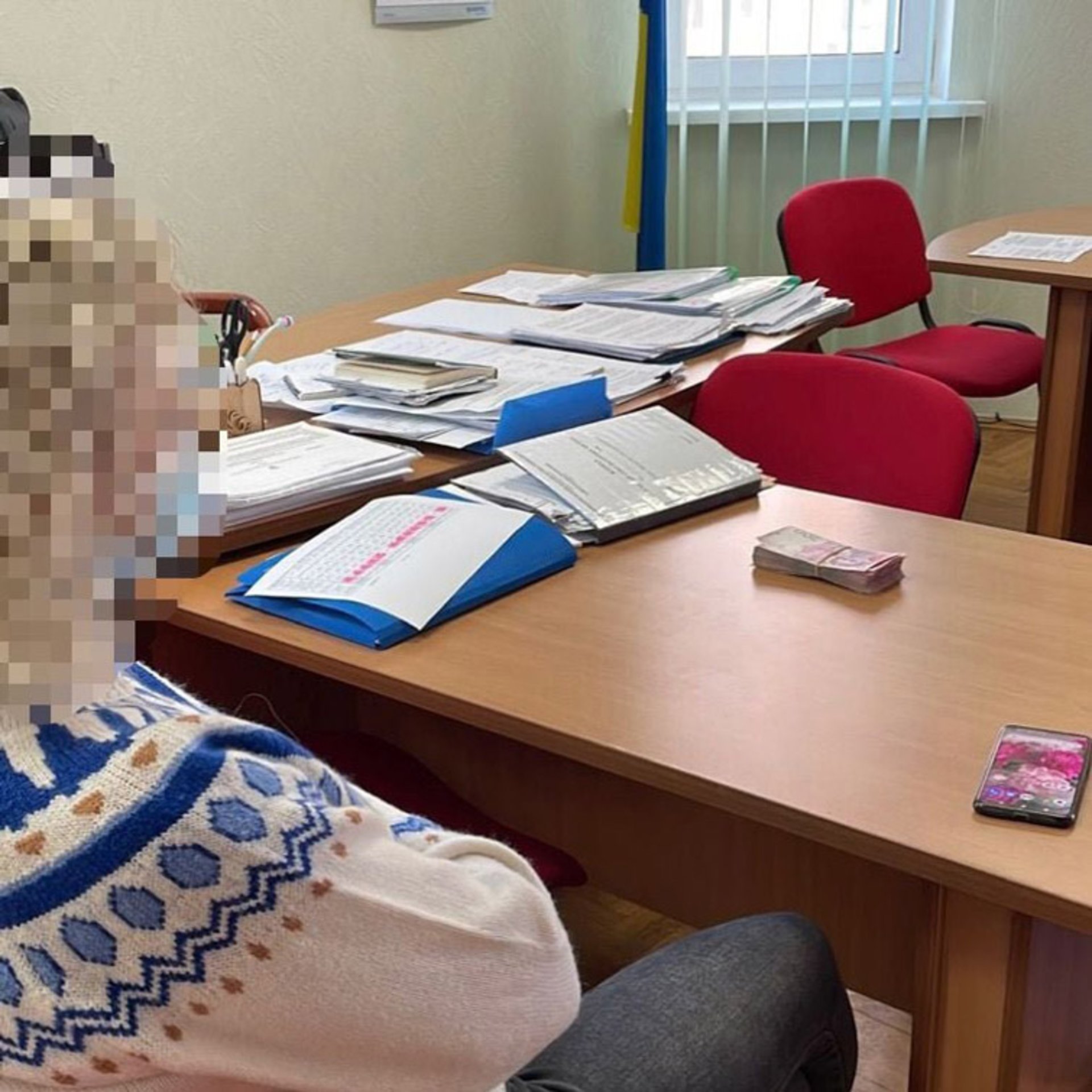 Директорку київського медцентру судитимуть за фейкові дані про COVID-щеплення і хабарі з лікарів