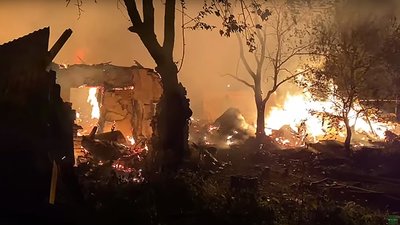 В Ужгороді на території ромського табору горіли кілька будинків (ВІДЕО)