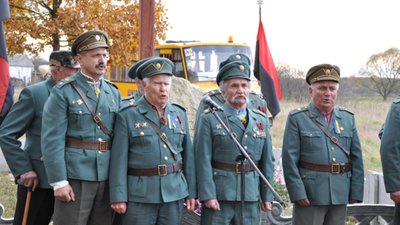 У Червонограді члени крайового Братства вояків УПА хочуть спільно з поліцією забезпечувати правопорядок в місті