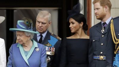 Дива не трапилося: Меган та Гаррі не оцінили подарунок, який зробила для них королева Єлизавета II