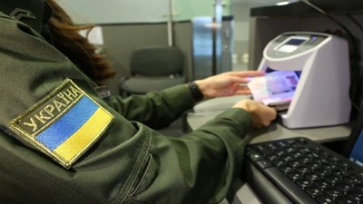ЄС залишить закритими кордони ще на два тижні, - ЗМІ