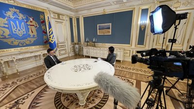 Зеленський у інтерв’ю Мосейчук розкаже правду про розмову з Байденом (ФОТО)