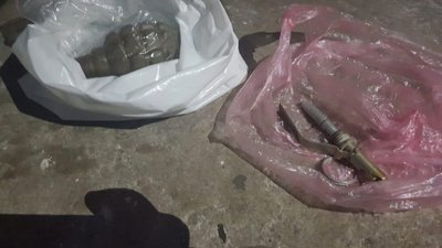 У Червонограді правоохоронці вилучили у місцевого мешканця гранату Ф-1 та боєприпаси