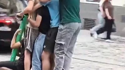У Львові на одному самокаті їхало п’ятеро дітей (ВІДЕО)