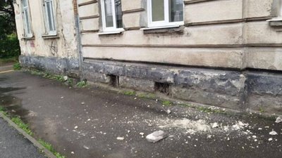У Львові обвалився фасад