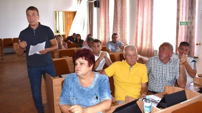 На Львівщині на сміттєзвалищі виявили нашестя тарганів