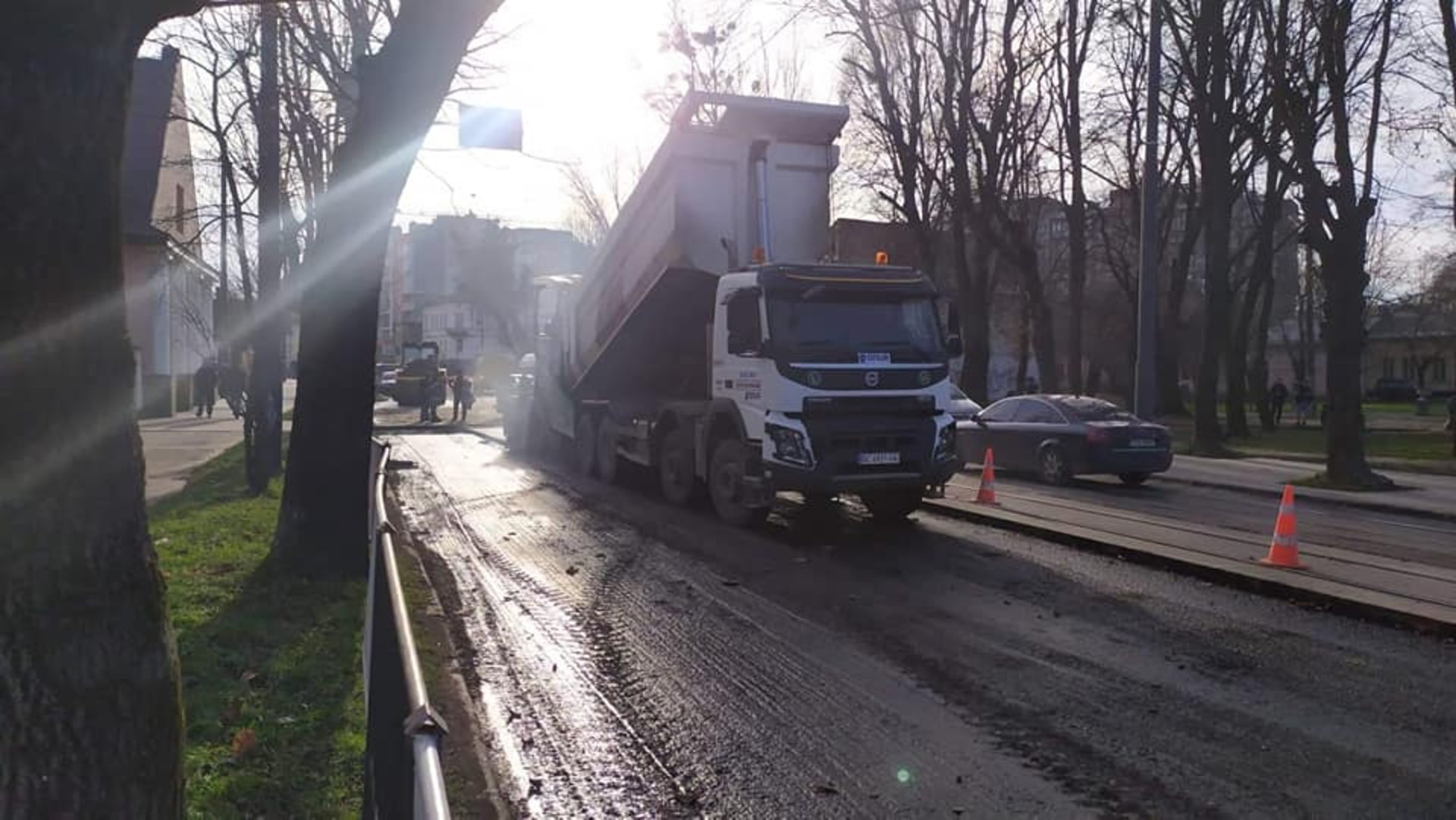 У Львові зупинили рух на Липинського. Фото ГО Зручне місто