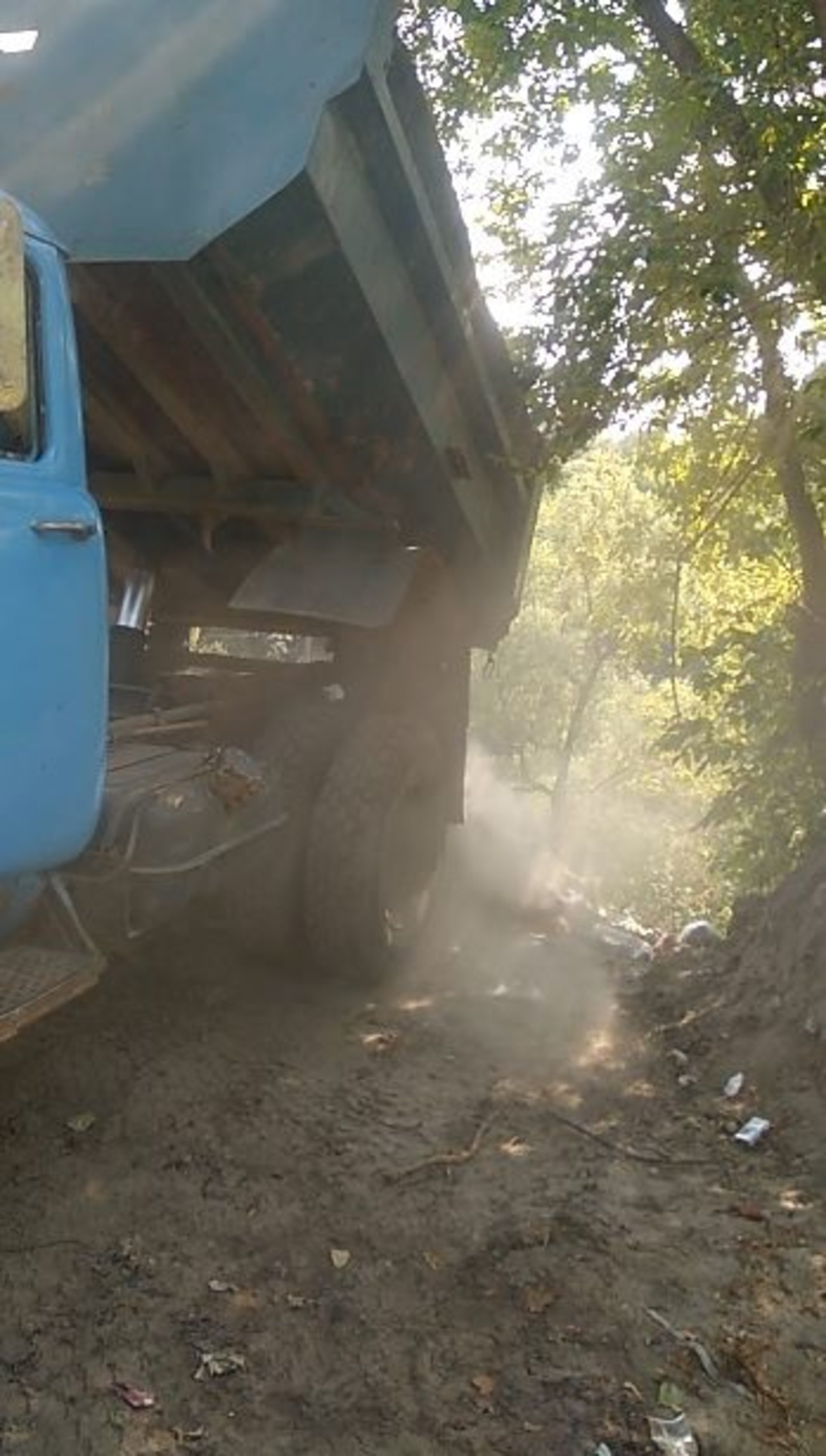 Підлеглі Садового утворили біля Львова стихійне сміттєзвалище