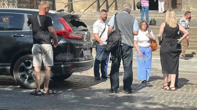 У Львові оригінально покарали водія за неправильне паркування