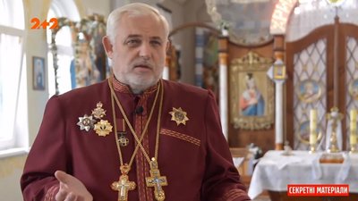 Приватизував церкву та подарував своїй доньці: львівський священник не пускає вірян до храму (ВІДЕО)