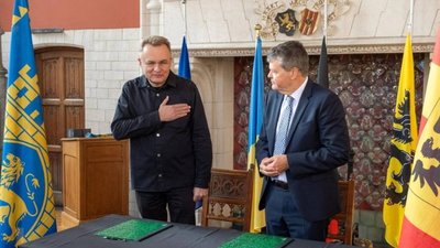 Садовий поїхав у Бельгію