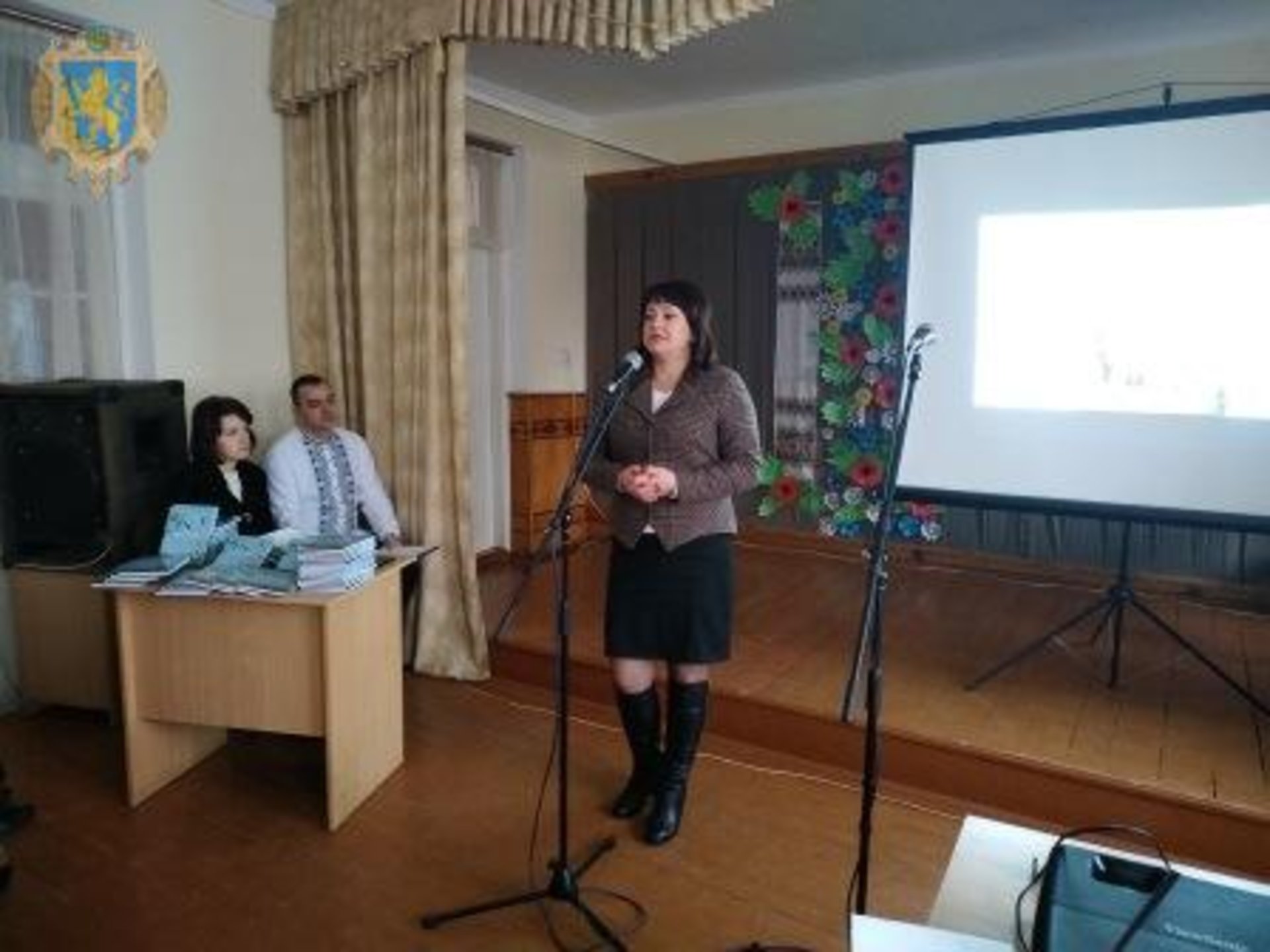 У Буську презентували книгу про сучасних українських Героїв «Воїни миру». Фото: прес-служба ЛОДА.