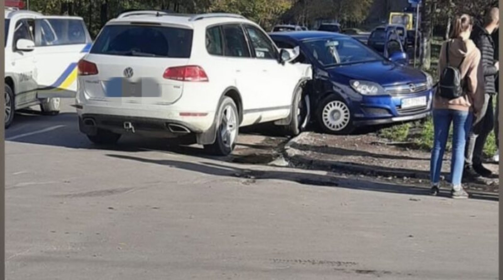 У Дрогобичі не розминулись автомобілі