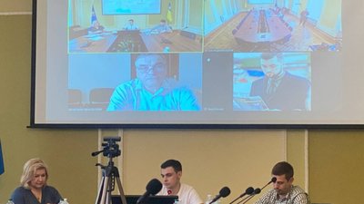 Депутати Львівської облради не хочуть скорочувати кількість працівників