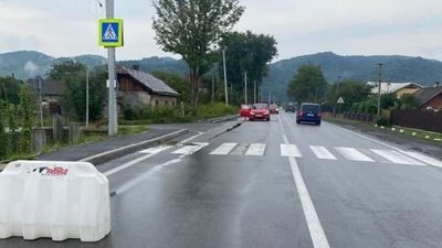 На Львівщині внаслідок ДТП травмована літня жінка