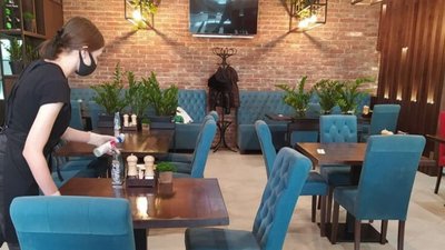 На Львівщині відновили роботу торгові центри, кафе та ресторани (ВІДЕО)