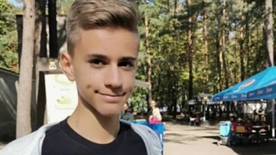 Помер дев’ятикласник Артем Попов, якому у шкільному тирі прострелили голову