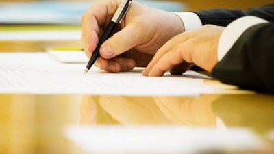 Порошенко призначив суддів у місцеві загальні суди Львова