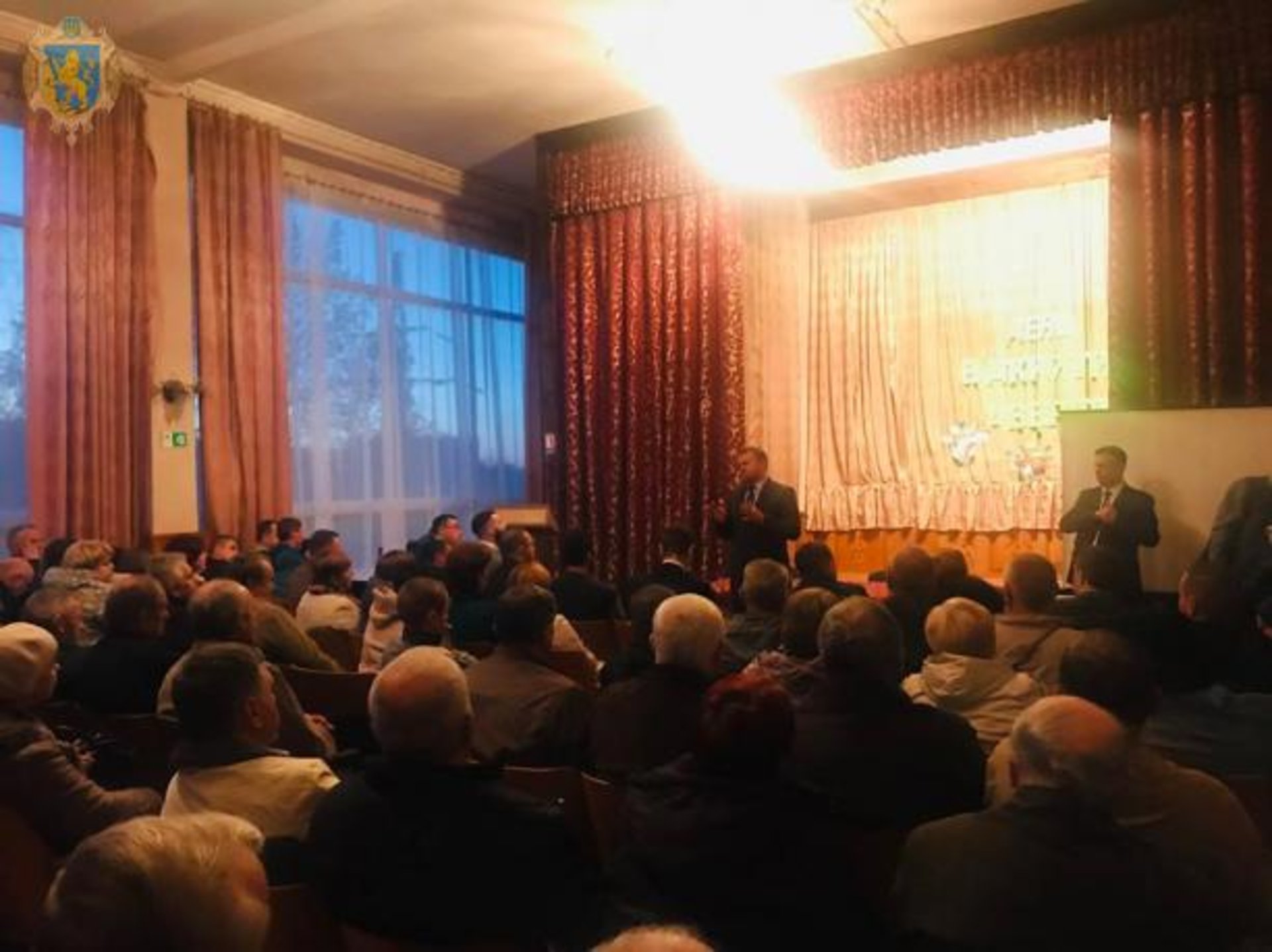 Для врегулювання ситуації з теплопостачанням у Новояворівську підписали меморандум. Фото прес-служба ЛОДА.