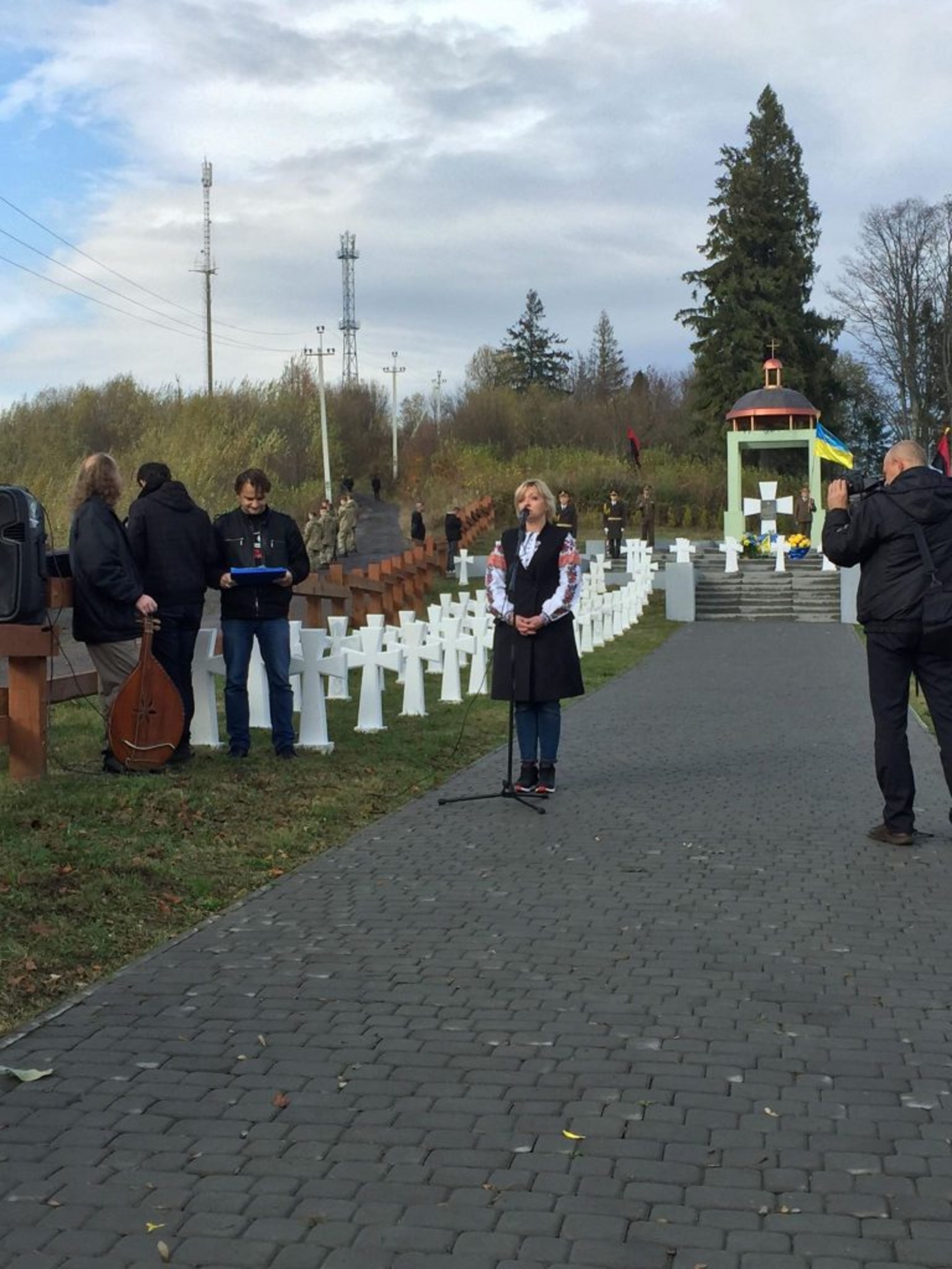 На Верецькому перевалі вшанували пам’ять січовиків Карпатської України. Фото прес-служба ЛОДА.