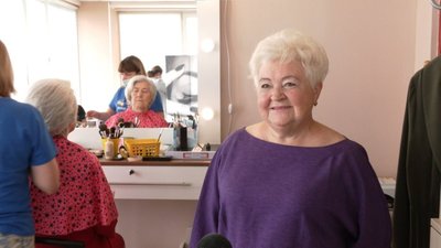 Жінки Львова долучились до акції "Пишаюсь своїм волоссям" (ВІДЕО)