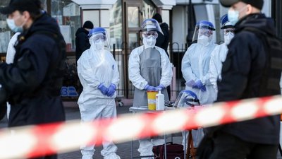 Чехія та Словаччина ввели надзвичайний стан