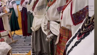 Мирослава Ломага презентувала першу авторську виставку
