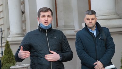 Львівська ОДА назвала коливання цін на продукти "не критичним"