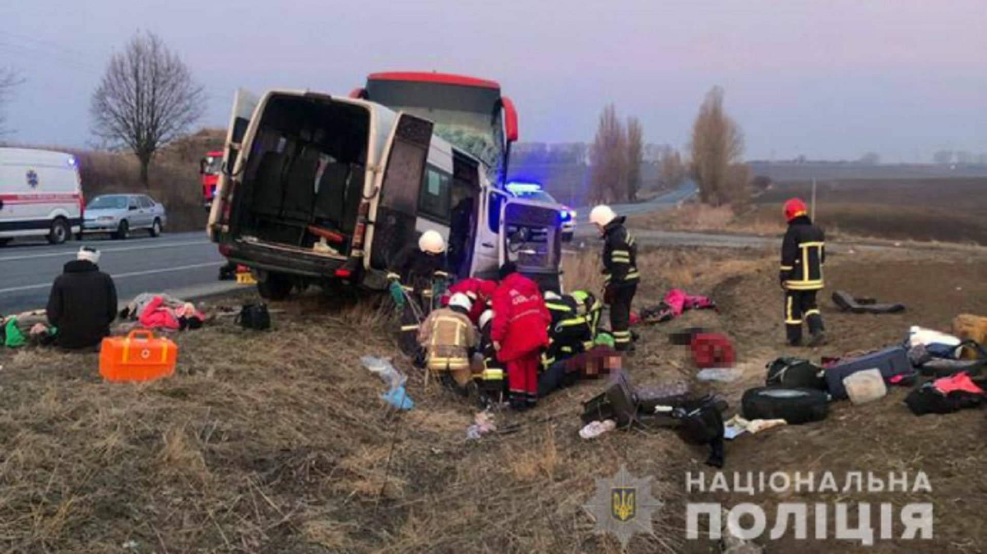 На Хмельниччині у ДТП потрапив автобус із біженцями