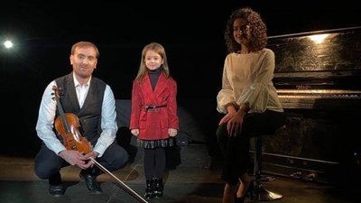 Божики презентували зворушливе відео із п’ятирічною дівчинкою Кірою Касинець з Ужгорода (ВІДЕО)