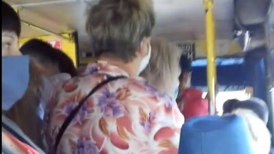У Львові під час карантину їздять переповнені маршрутки (ВІДЕО)