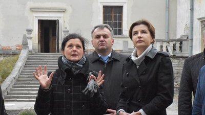 Львівський губернатор і дружина Президента (ФОТО)