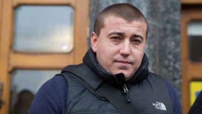 Волонтер Роман Синіцин про главу ОП Богдана: Він виправдовує Клюєва і Портнова