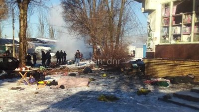 25 загиблих внаслідок обстрілу окупантами центру Донецька (ВІДЕО)