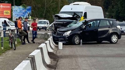 У Стрию не розминулись автомобілі (ФОТО)