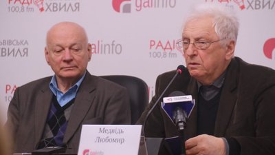 Лауреати Шевченківської премії розповіли, чому підтримують Порошенка (ФОТОРЕПОРТАЖ, ВІДЕО)