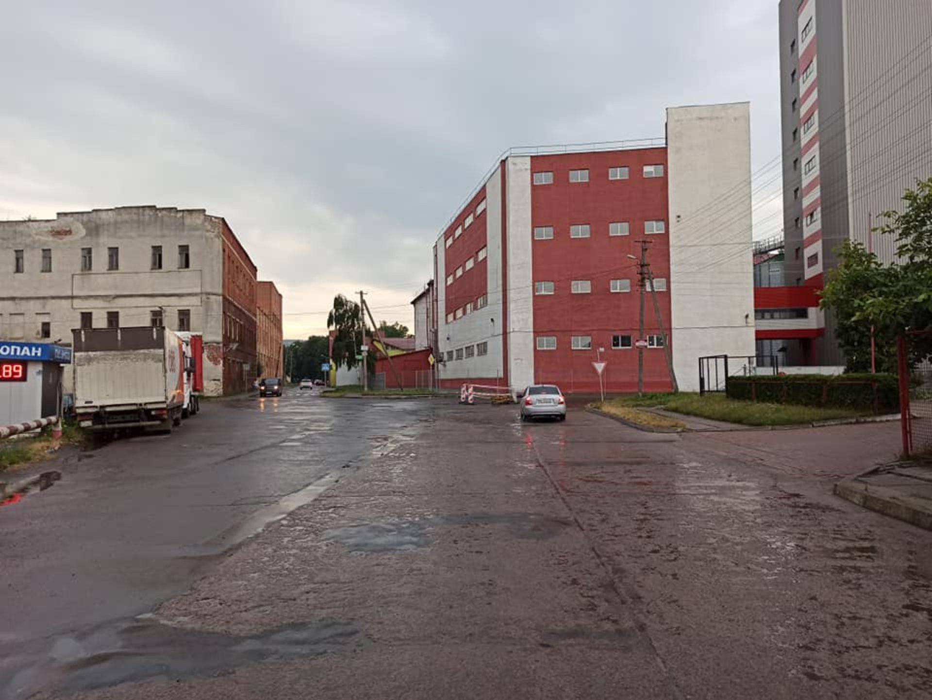 У Львові на перехресті вулиць Бетхорвина, Городницької та Януша пропонують облаштувати міні-кільце малого радіусу, фото Зручне місто
