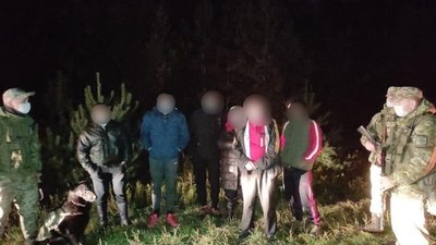 П’ятеро громадян Сирії намагались незаконно потрапити до Польщі (ФОТО)