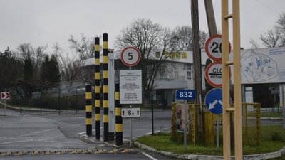Через технічний збій призупинено роботу у пунктах пропуску на кордоні України з Угорщиною