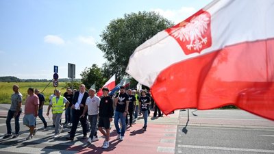 Поляки почали знімати блокаду КПП на кордоні з Україною
