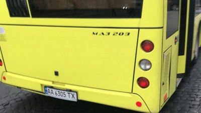 Водії комунальних автобусів Садового уже б’ють пасажирів