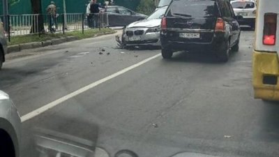 У Львові на Зеленій не розминулись автомобілі (ФОТО)