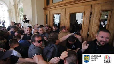 Садовий дав вказівку чиновникам ЛМР провокувати активістів