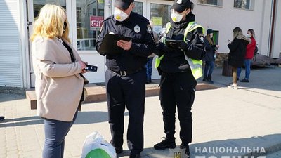У Тернополі маски продають за 90 гривень (ФОТО, ВІДЕО)