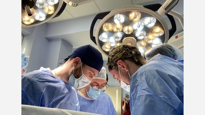 Під час війни львівські лікарі врятували ще вісім життів завдяки трансплантаціям (ФОТО, ВІДЕО)