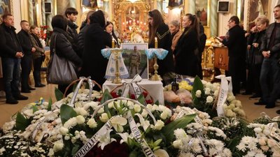 Львівщина попрощалась із молодим захисником