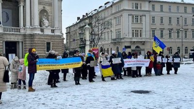 У Львові вимагають провести демобілізацію після 18 місяців служби
