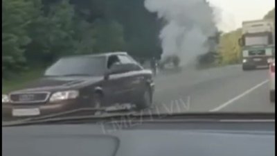 Біля Давидова горів автомобіль (ВІДЕО)