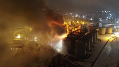 Як на Львівщині горів завод (ФОТО)