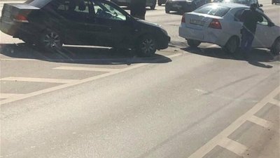 У Львові біля Мотозаводу перекрито дві смуги для руху (ФОТО)